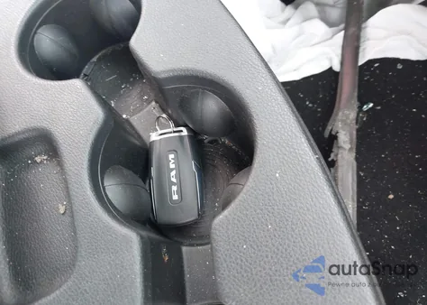 2020 Ram 1500 Classic Warlock 4X4 6'4 Box from USA, damaged, VIN 1C6RR7GG3LS159569